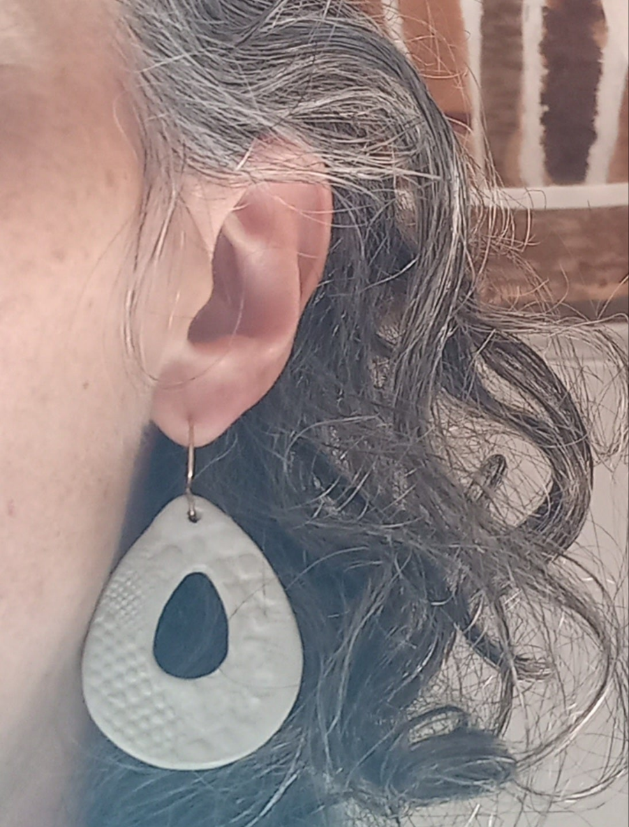Boucles d'oreilles goutte fleur